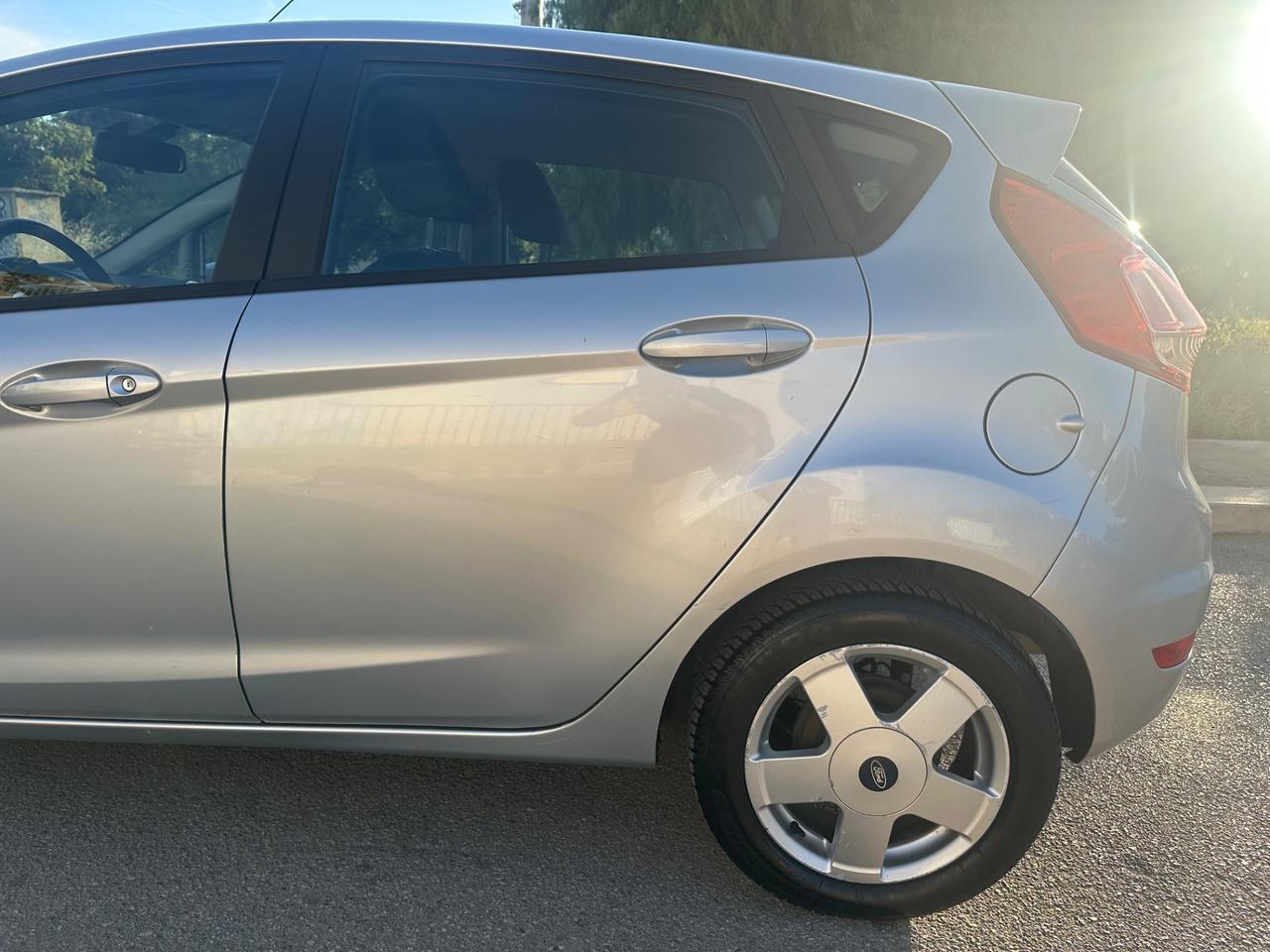 Ford FIESTA 1.4 GPL 2015 - NORD ITALIA
