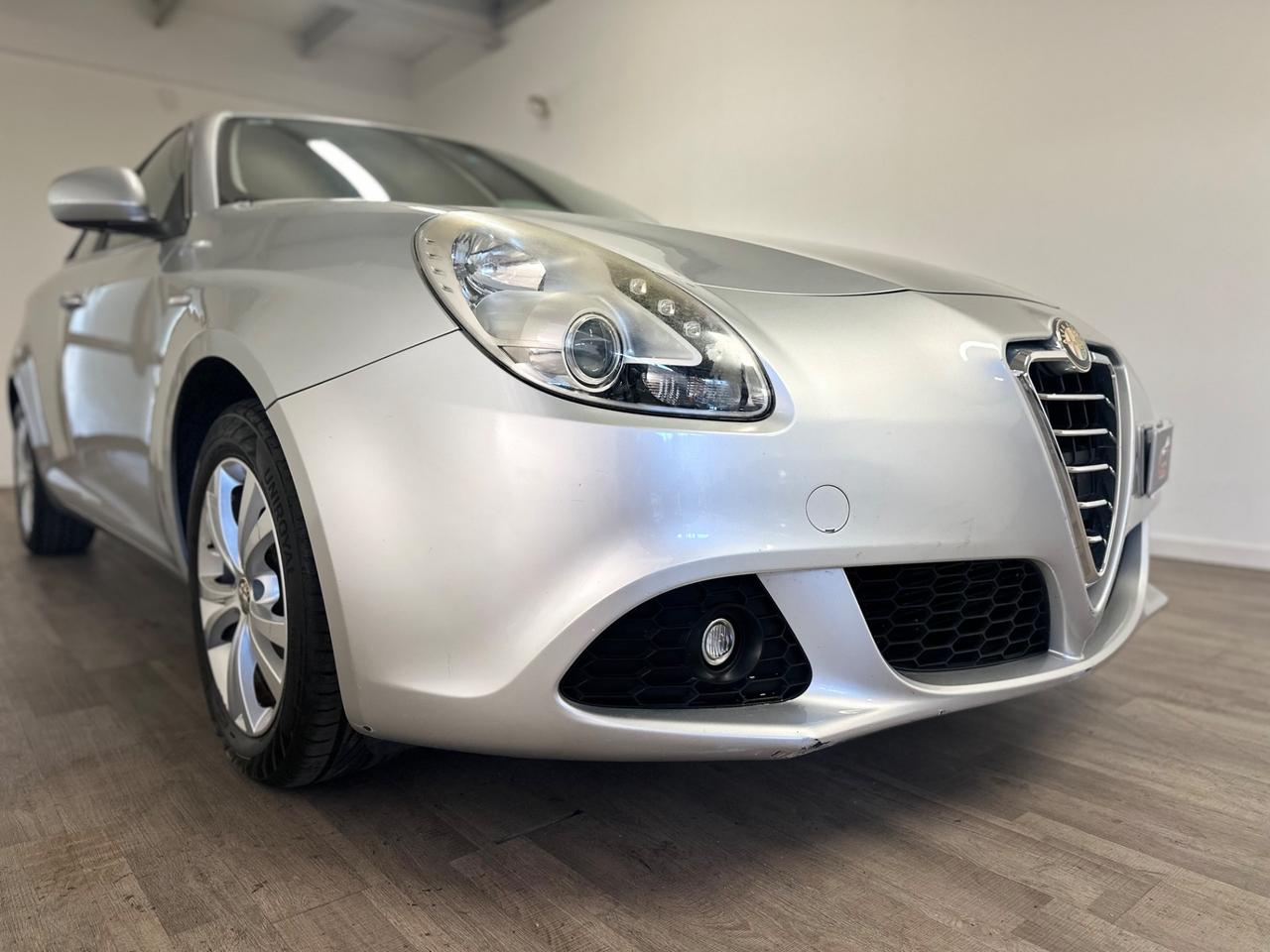 Alfa Romeo Giulietta 1.6 JTDm-2 105 CV Distinctive NEOPATENTATI