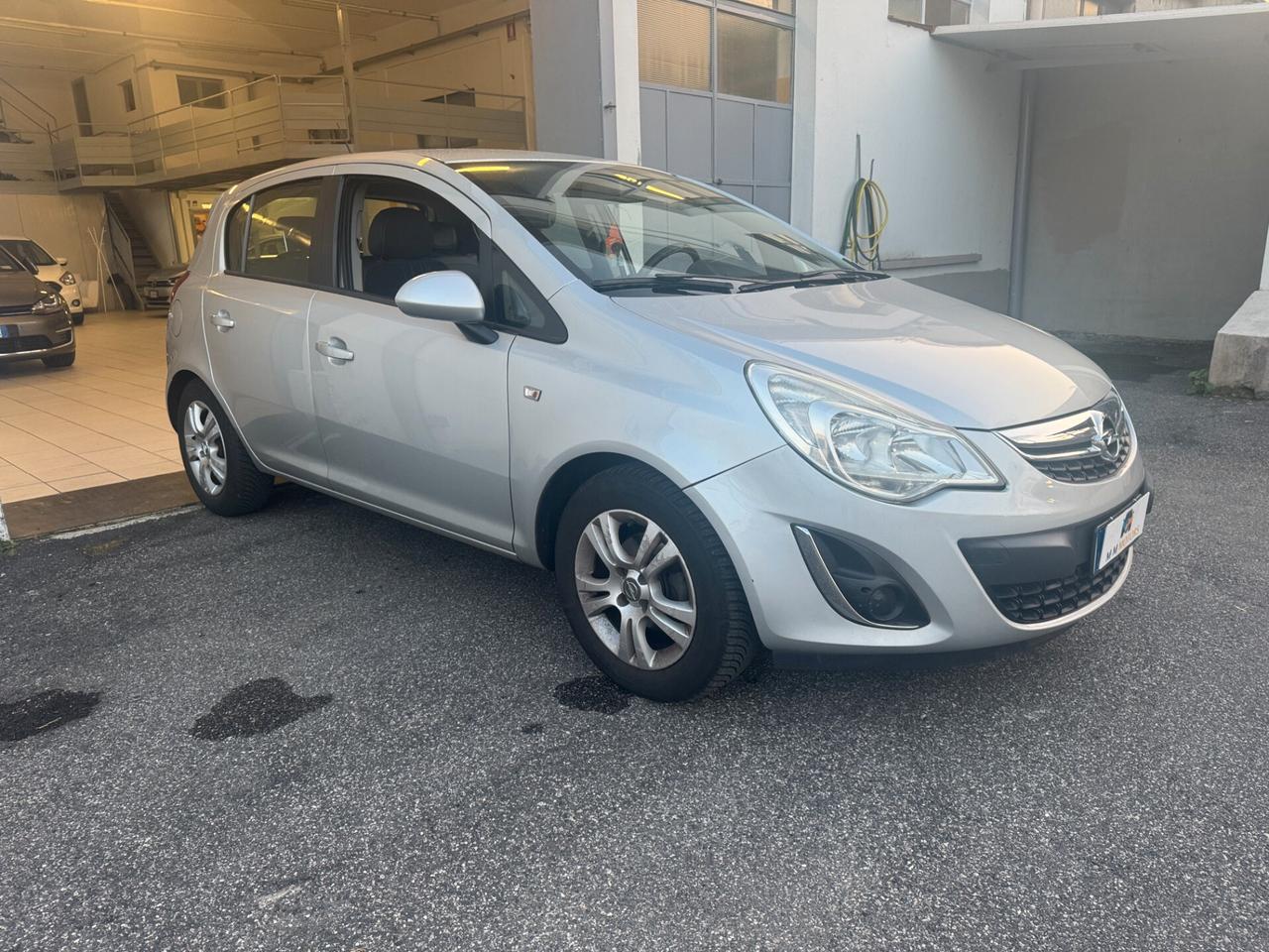 OPEL Corsa 1.2 5 porte Sport **NEOPATENTATI**