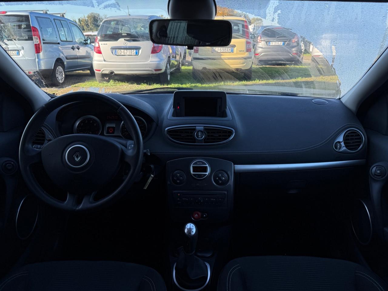 Renault Clio 1.2 16V 5 porte |NEOPATENTATI