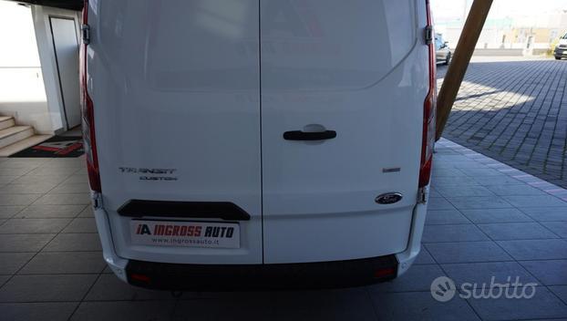 FORD Transit Custom 300 2.0 TDCi 130 PC-DC Furgo