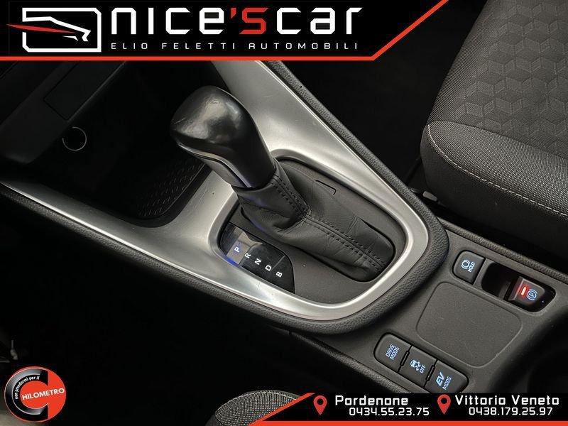 Toyota Yaris 1.5 Hybrid 5 porte Active