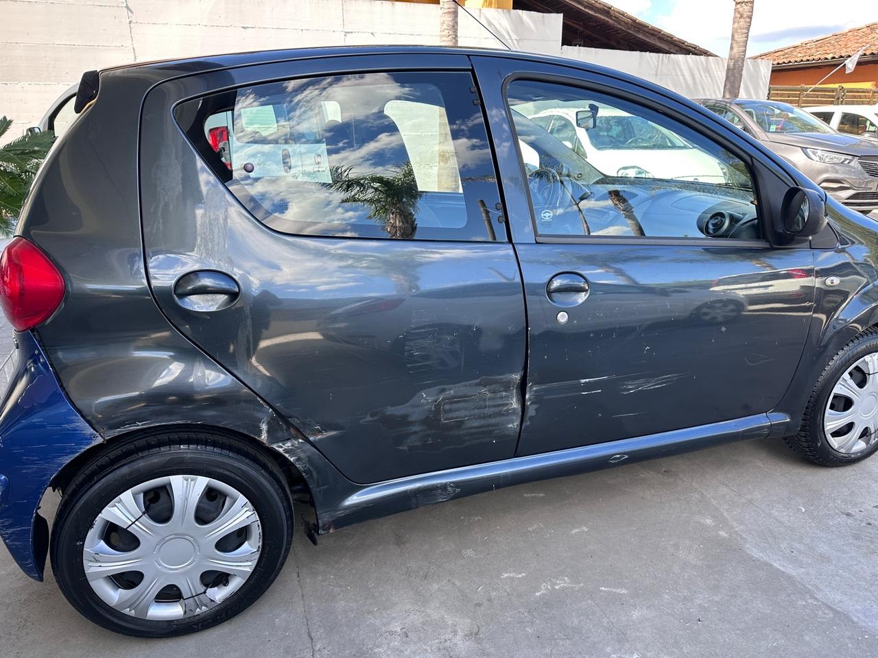 Toyota Aygo 1.0 12V VVT-i 5 porte
