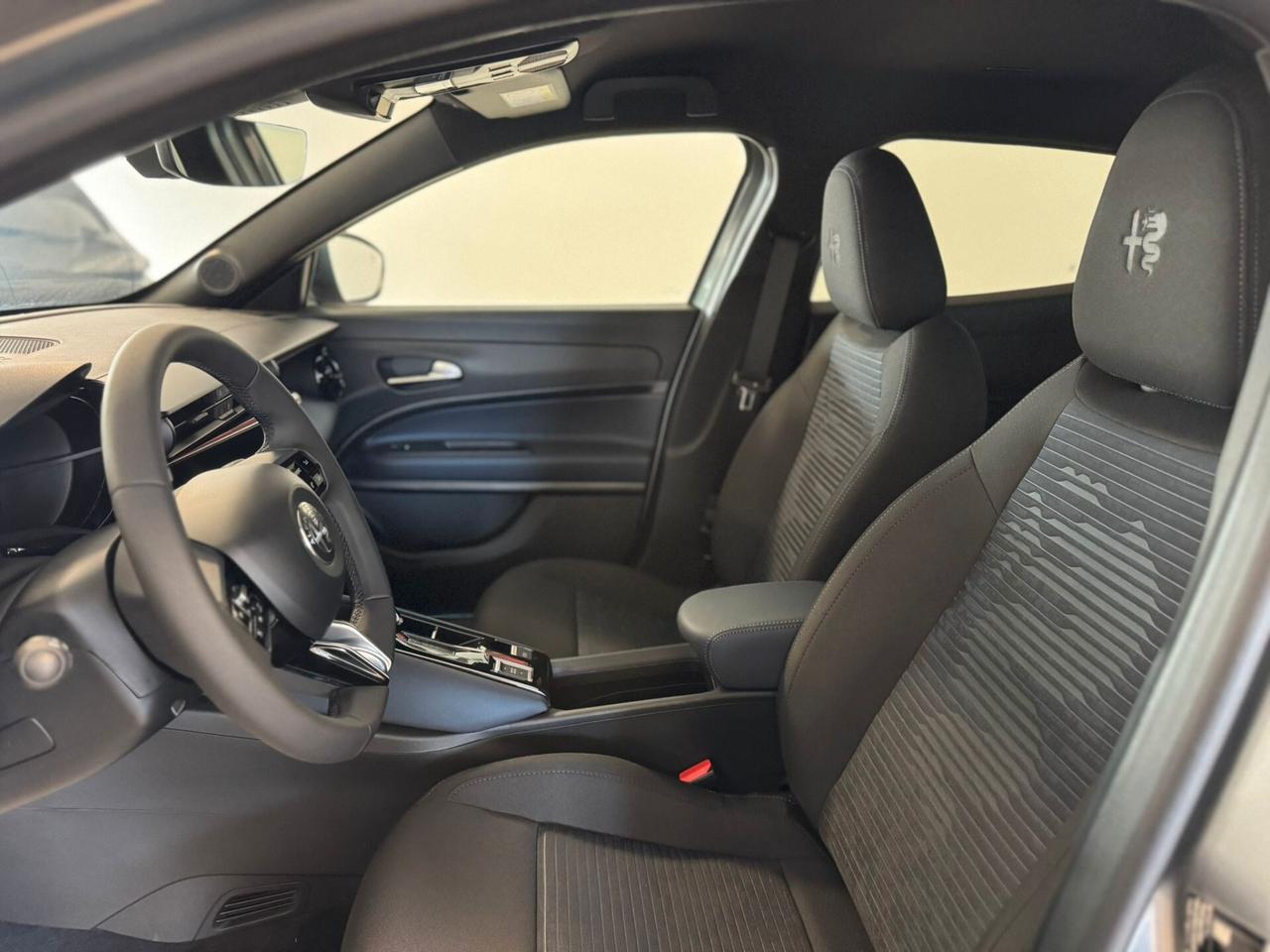 Alfa Romeo Junior 1.2 145 CV Hybrid eDCT6 Sprint