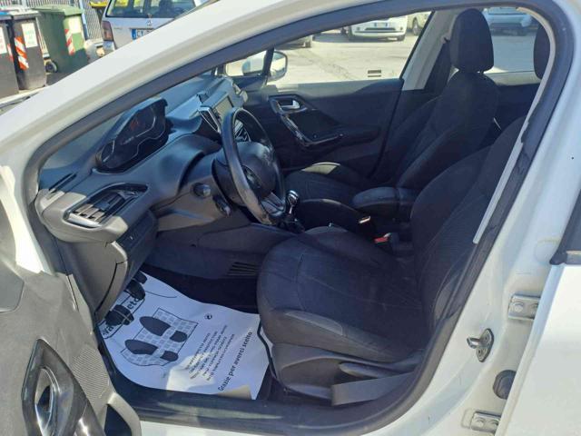 PEUGEOT 208 1.4 8V HDi 68CV 5p. Allure