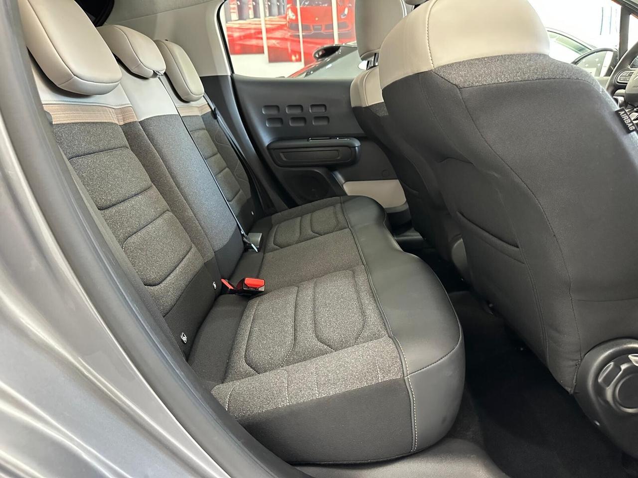 Citroen C3 PureTech 110 S&S Shine Navi+Retrocamera