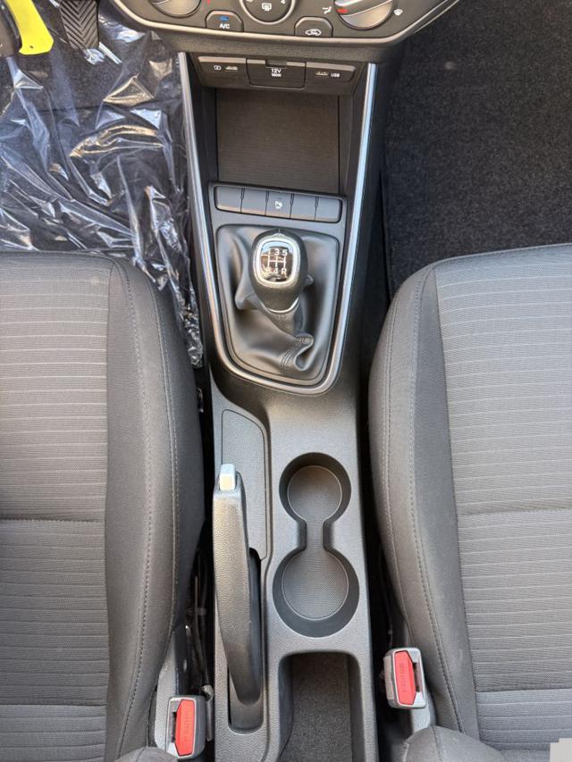 HYUNDAI i20 1.2 MPI Connectline