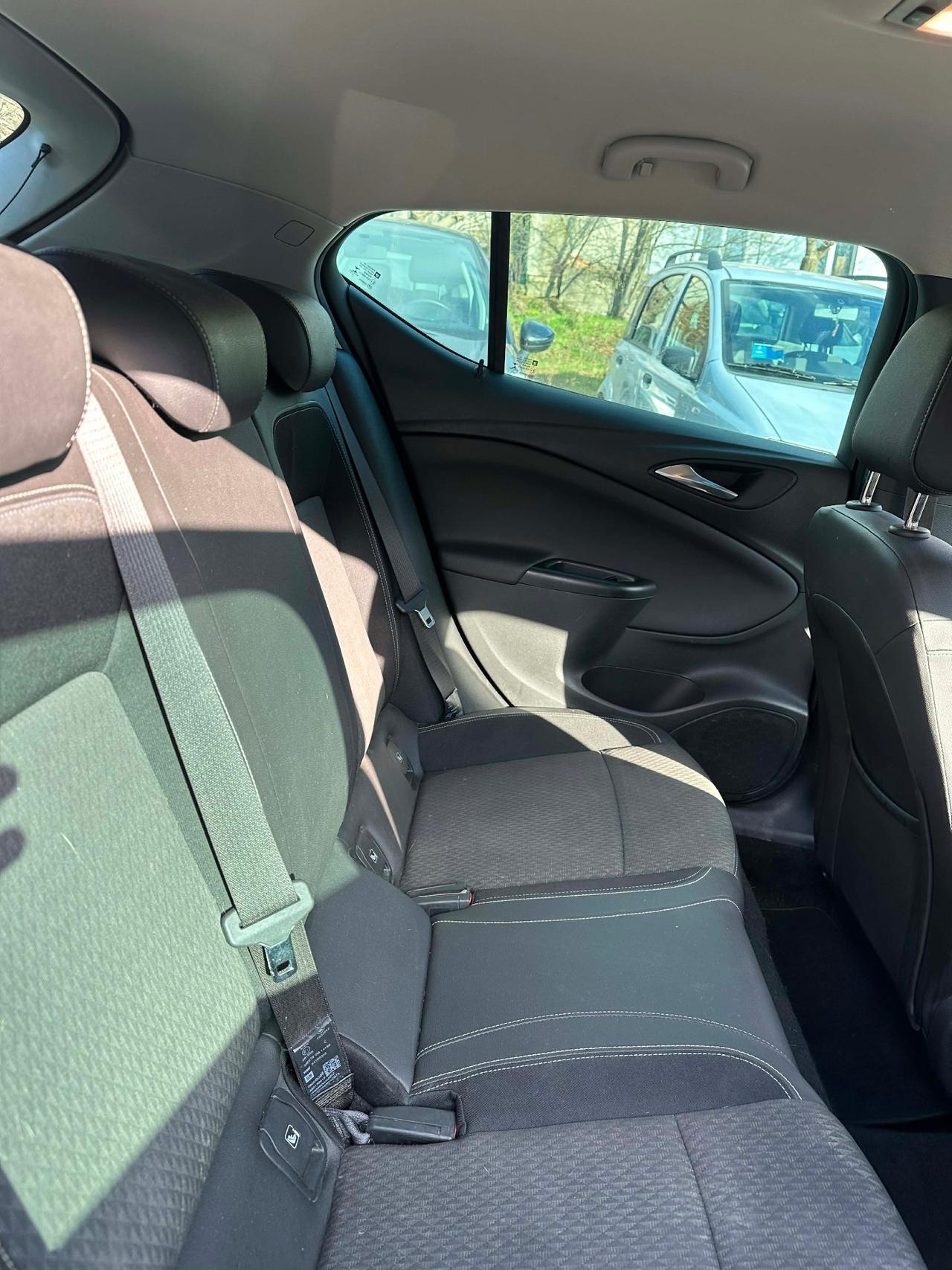 Opel ASTRA PREMIUM KMCERT GARANZ UNICOPR