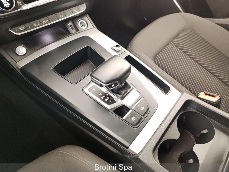 Audi Q5 Sportback 40 TDI Busin. Advanced quattro S tronic