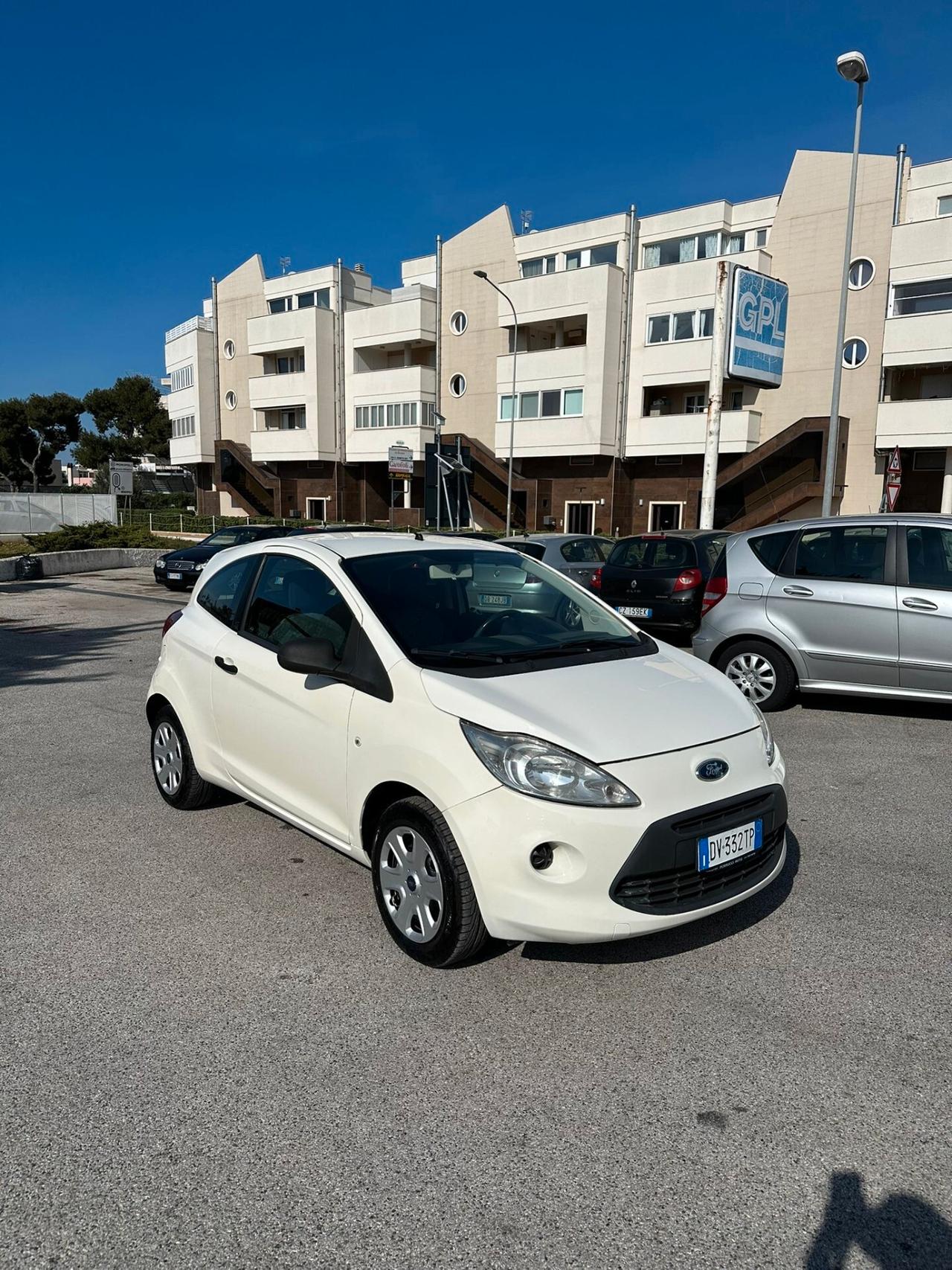 Ford Ka 1.2 8V 69CV Titanium