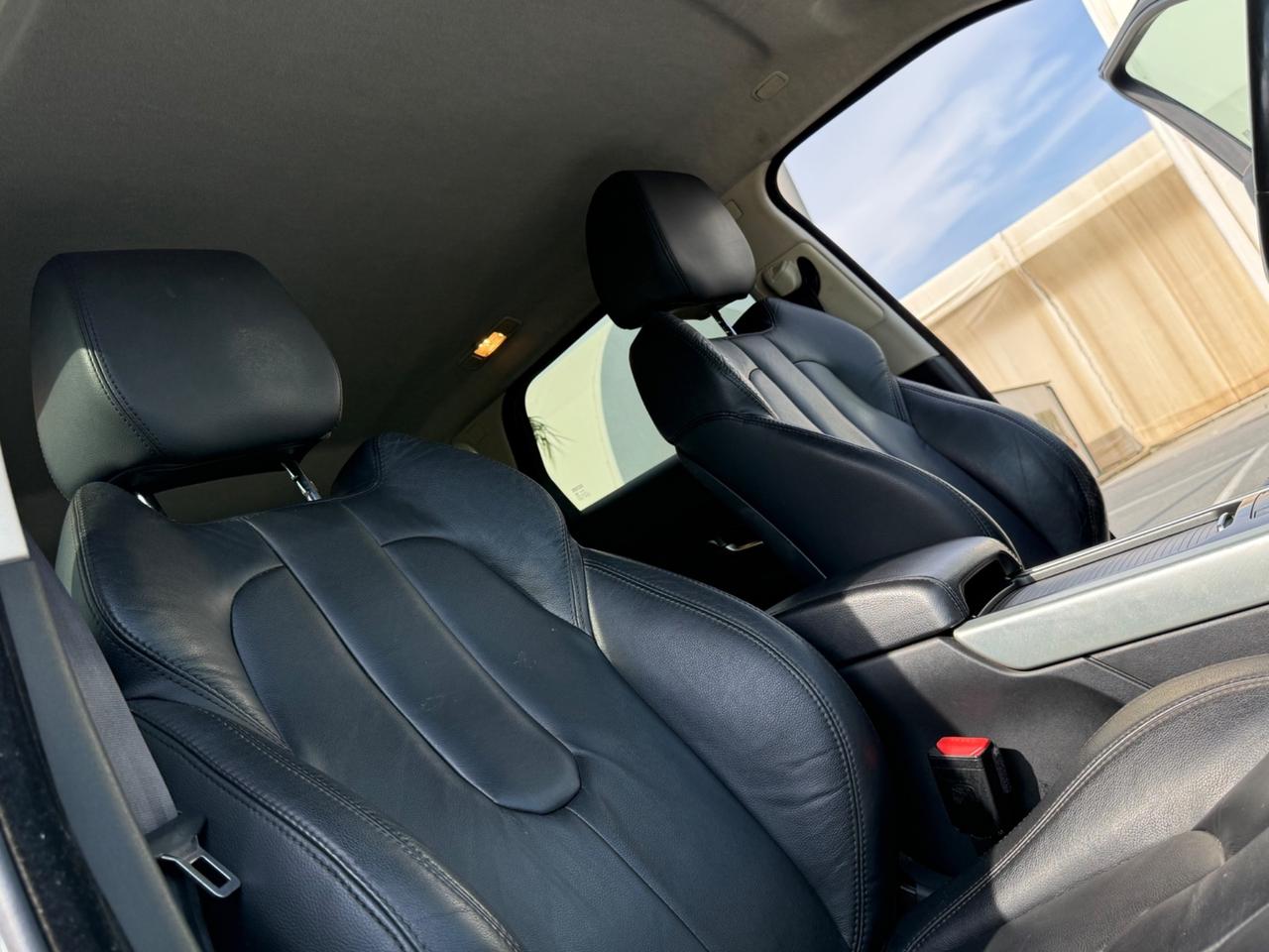 Land Rover Range Evoque 2.2 TD4 -150 Dynamic-PERMUTABILE