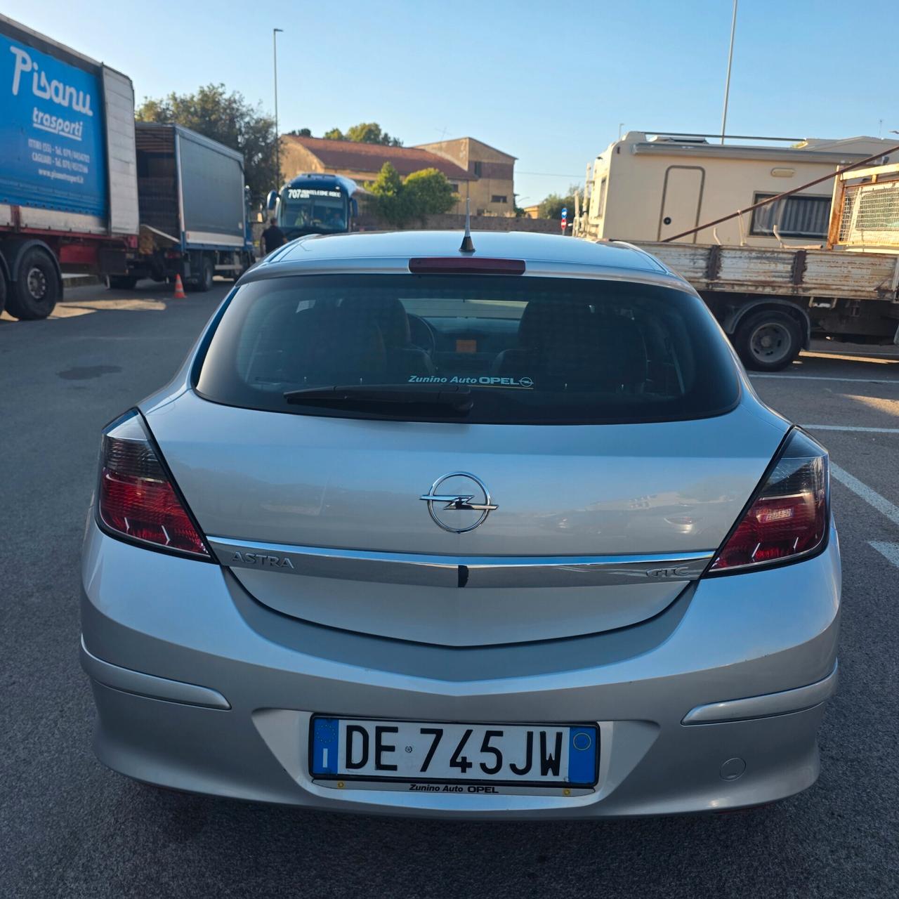 Opel Astra 1.7 CDTI 101CV 5 porte Cosmo