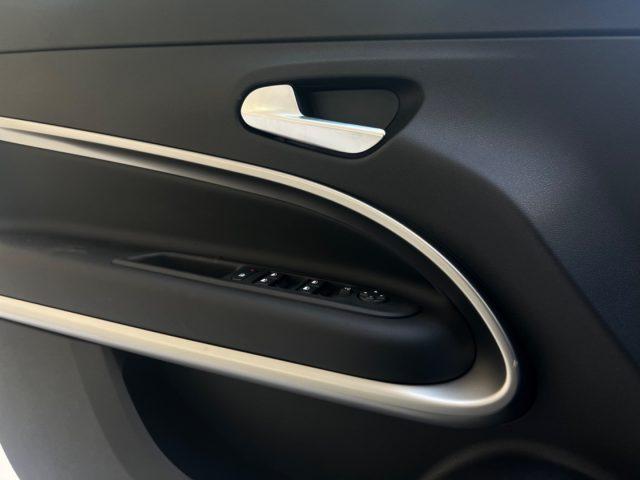 JEEP Avenger 1.2 Turbo 110 CV MHEV Summit tua da ?299,00 mensil