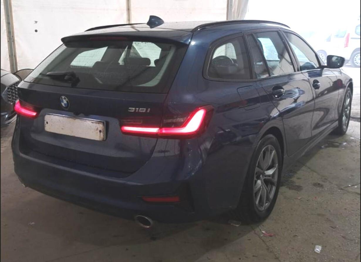Bmw 318i Touring Sport Aut Nav Tetto Cam UNIPRO IVA DED.