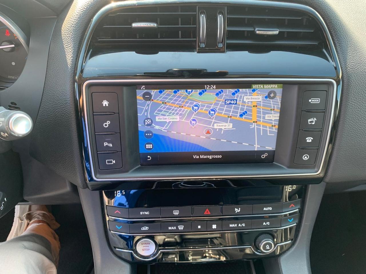 Jaguar F-Pace 2.0 D 180 CV AWD aut. R-Sport