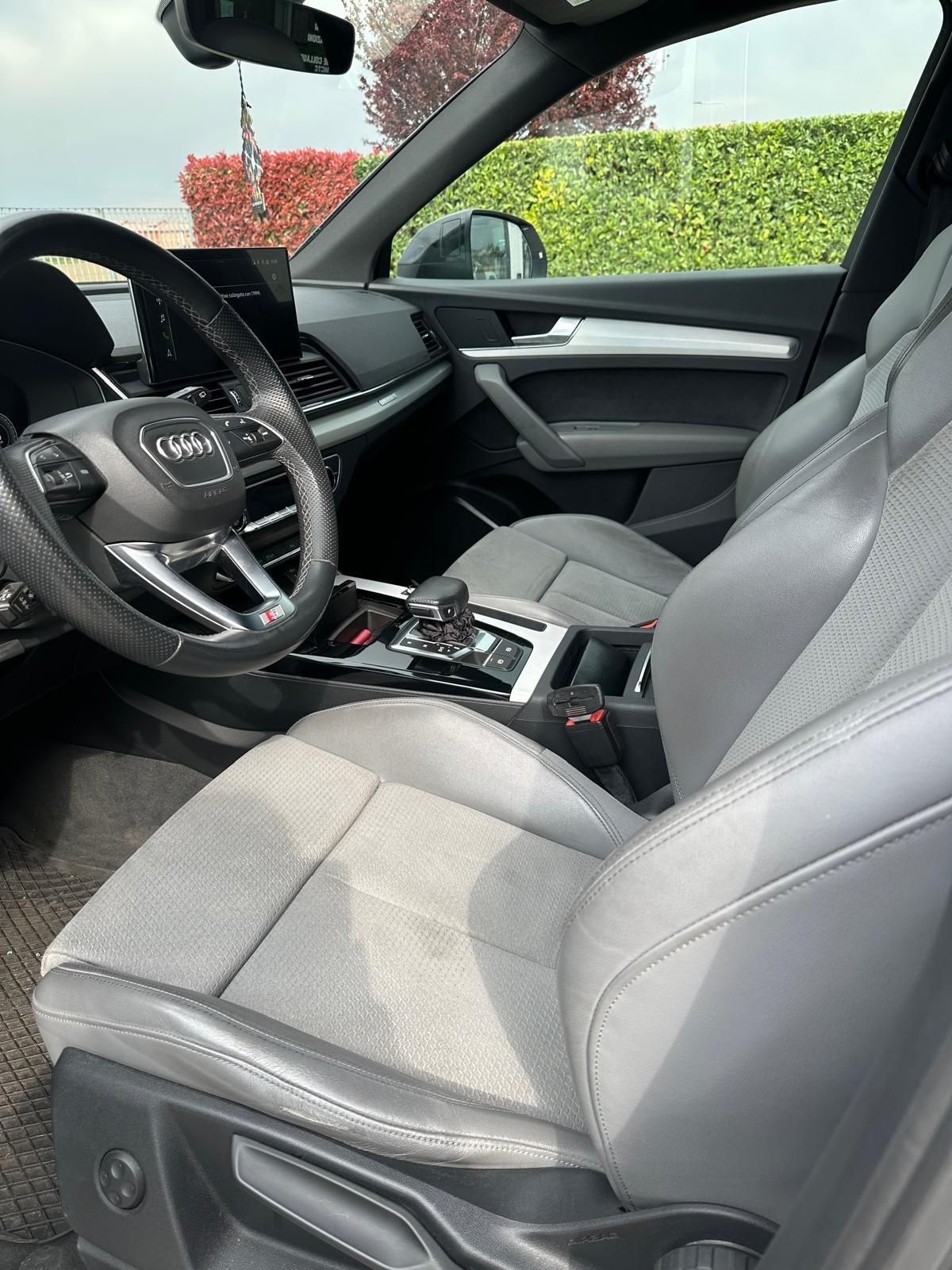 Audi Q5 30 TDI S tronic line plus