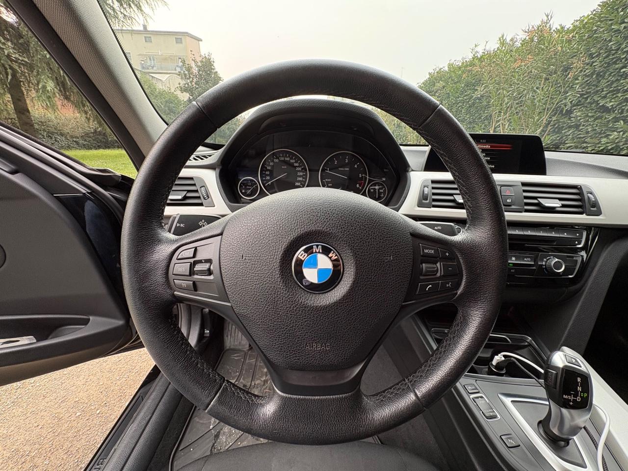 BMW 318d 2.0 150cv Business Advantage