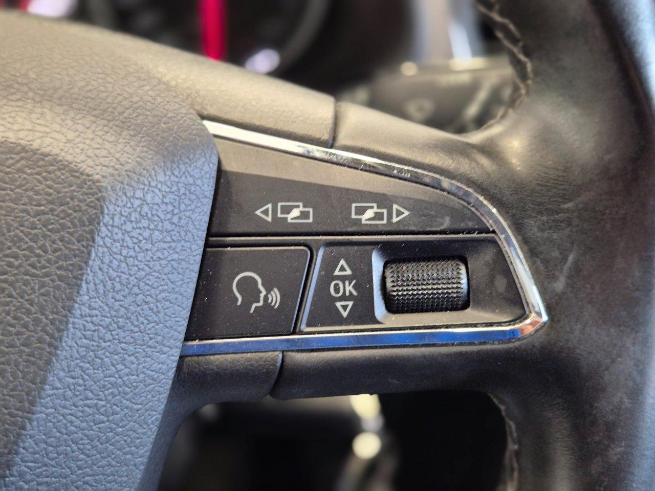 Seat Leon ST 1.6 tdi Style 115cv dsg - UNIPROPRIETATIO - NEOPATENTATI -Acc/Lim - Sens. Post.