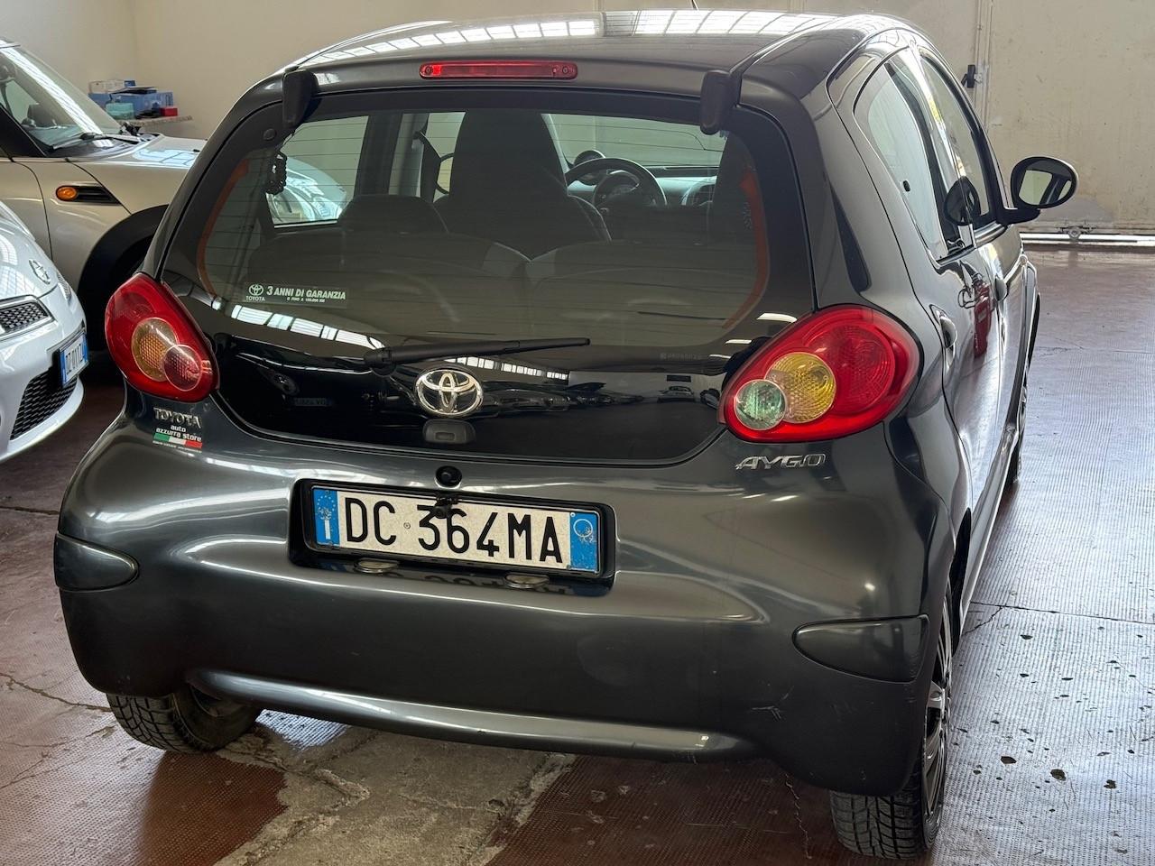 Toyota Aygo 1.0 12V VVT-i 5 porte