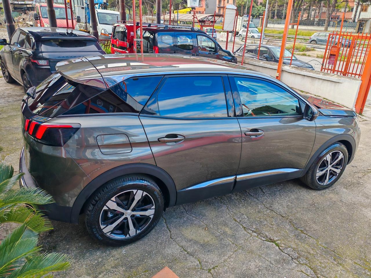 Peugeot 3008 diesel 06/2018 cv131