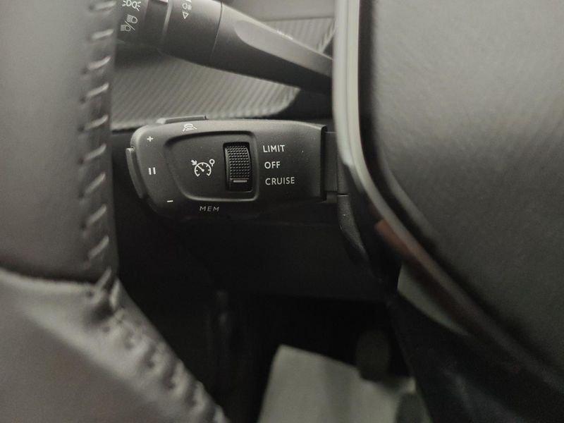 Peugeot 208 PureTech 100 Stop&Start 5 porte Allure