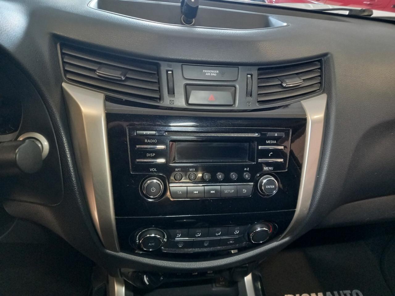 Nissan Navara 2.3 dCi 4WD King Cab Acenta