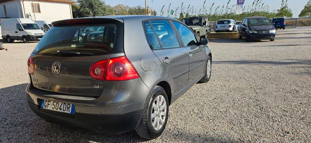 Volkswagen Golf 1.6 METANO