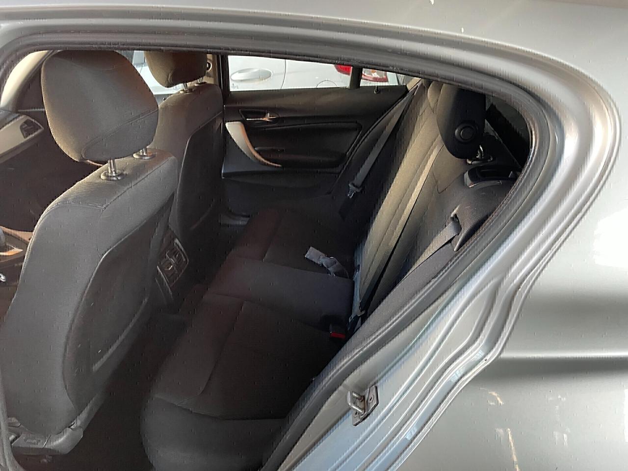 Bmw 116 116d 5p. Efficient Dynamics Urban AUTOMATICA