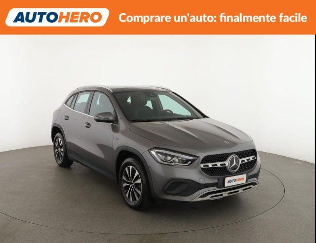 MERCEDES-BENZ GLA 250 e hybrid EQ Business Extra