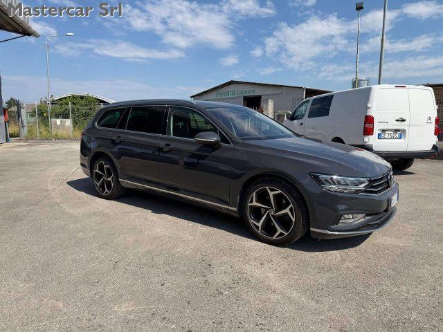 VOLKSWAGEN Passat Variant Passat Variant 2.0 tdi Executive 4motion 200cv dsg