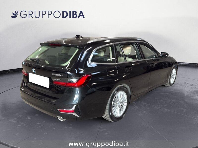 BMW Serie 3 G21 2019 Touring Diese 320d Touring mhev 48V Luxury auto