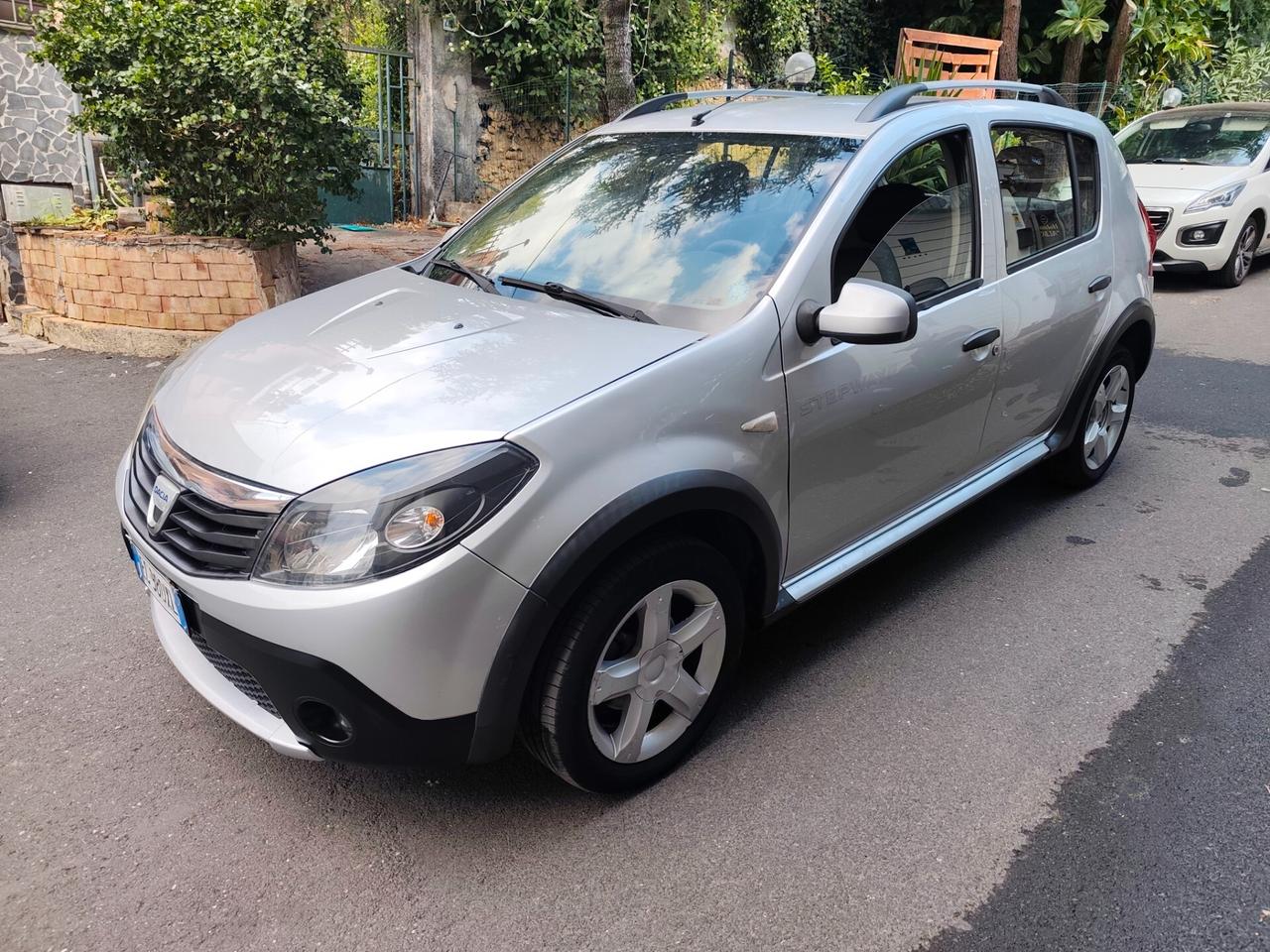 Dacia Sandero Stepway 1.5 dCi 70CV leggi