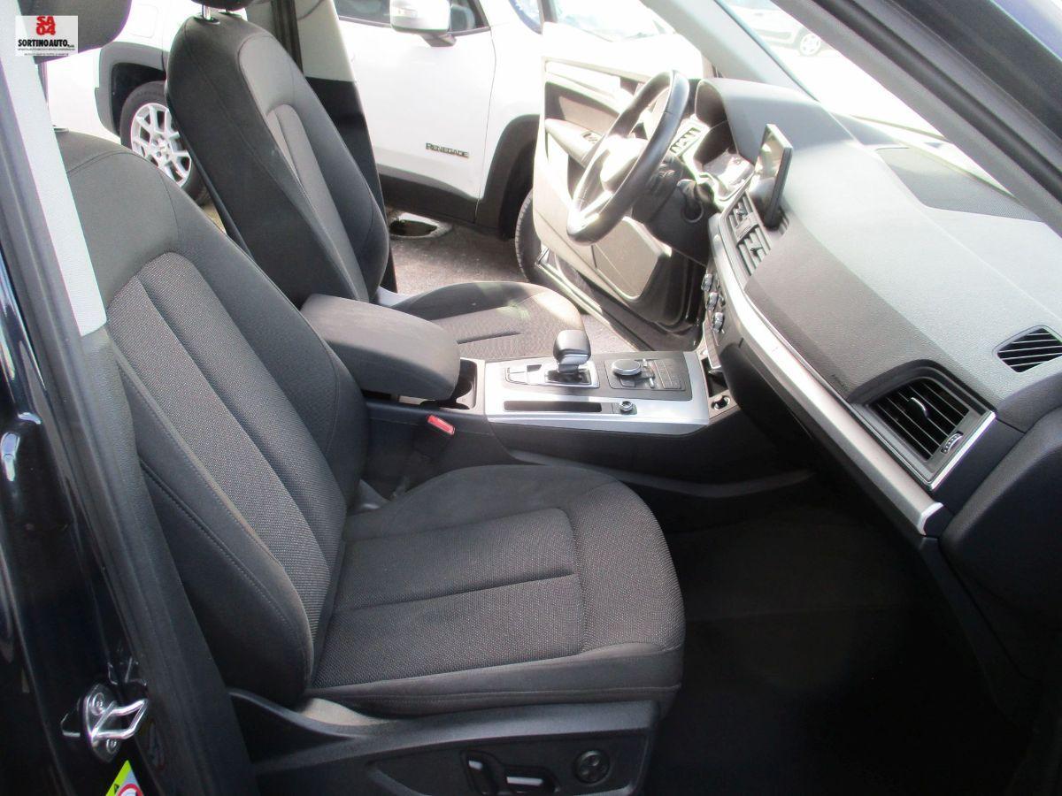 AUDI Q5 40 TDI quattro S tronic Business 2019 KM69000