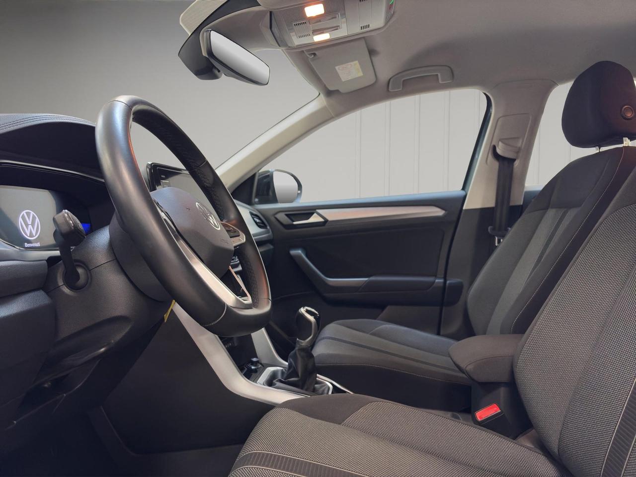 Volkswagen T-Roc 1.0 tsi Style 110cv