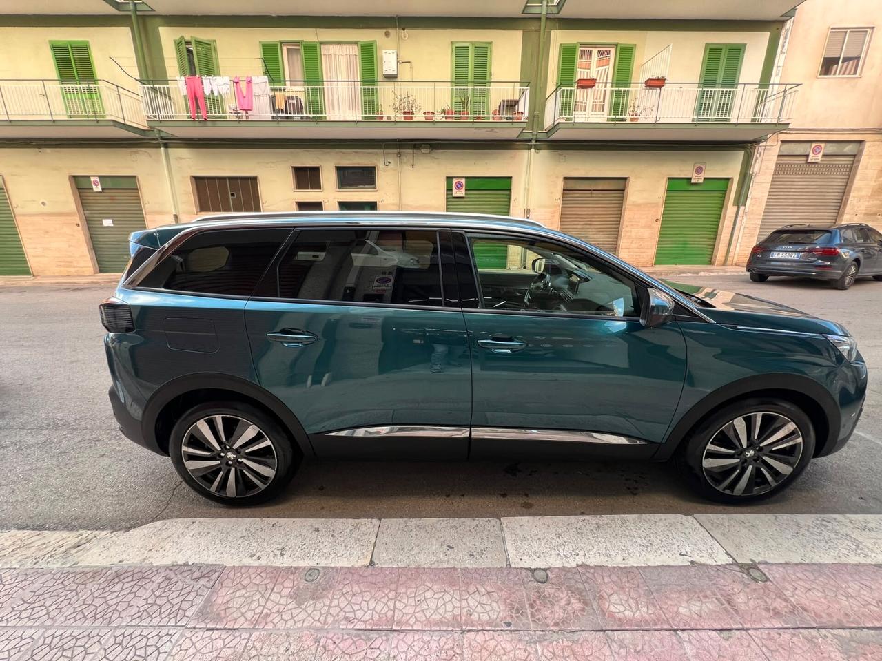 Peugeot 5008 BlueHDi 130 S&S Allure