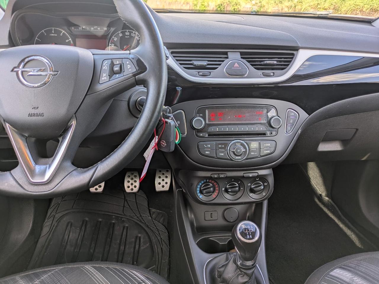 Opel Corsa 1.4 90CV GPL Tech 5 porte b-Color