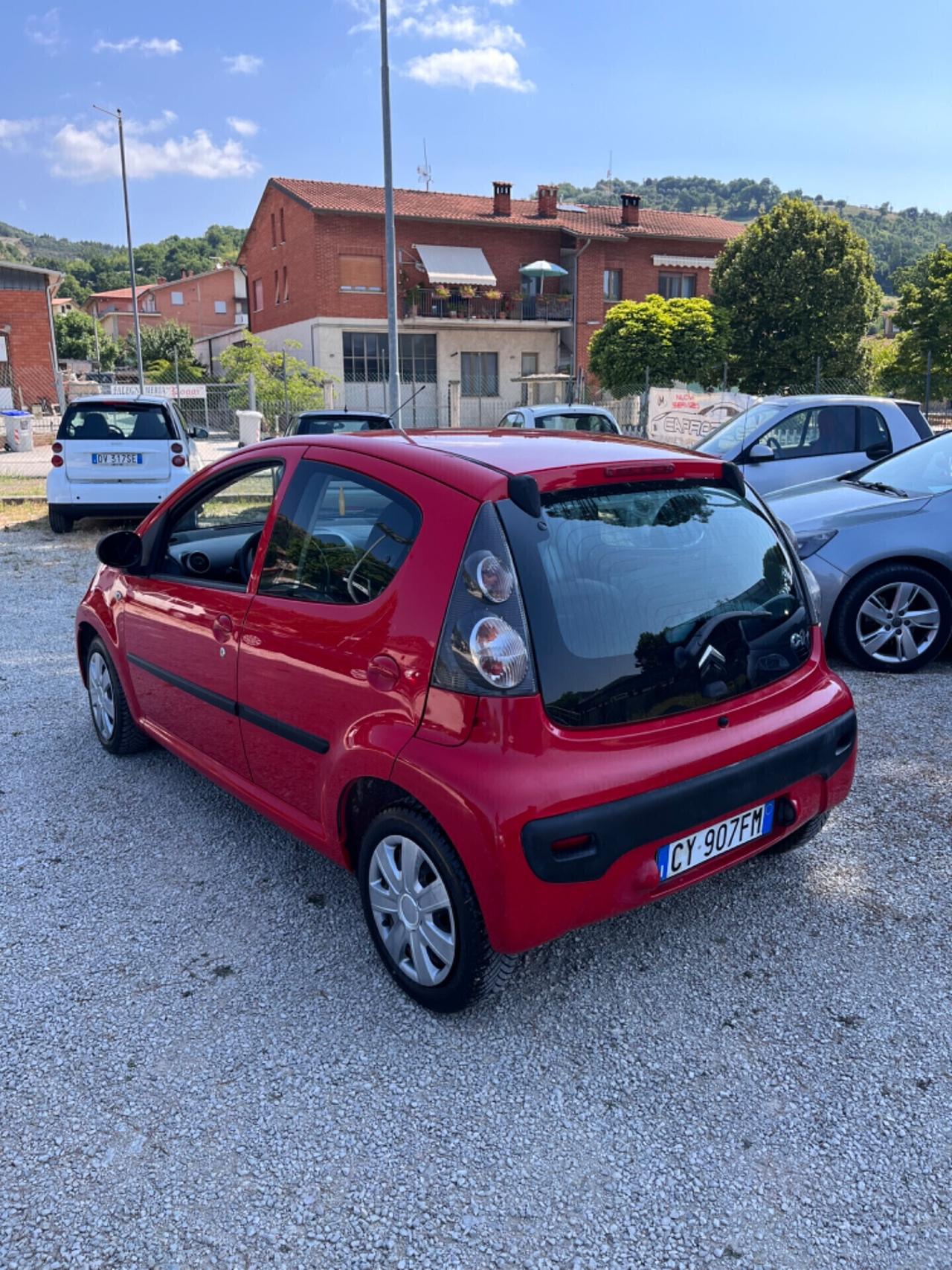 Citroen C1 1.0 benzina 5 porte SI NEOPATENTATI