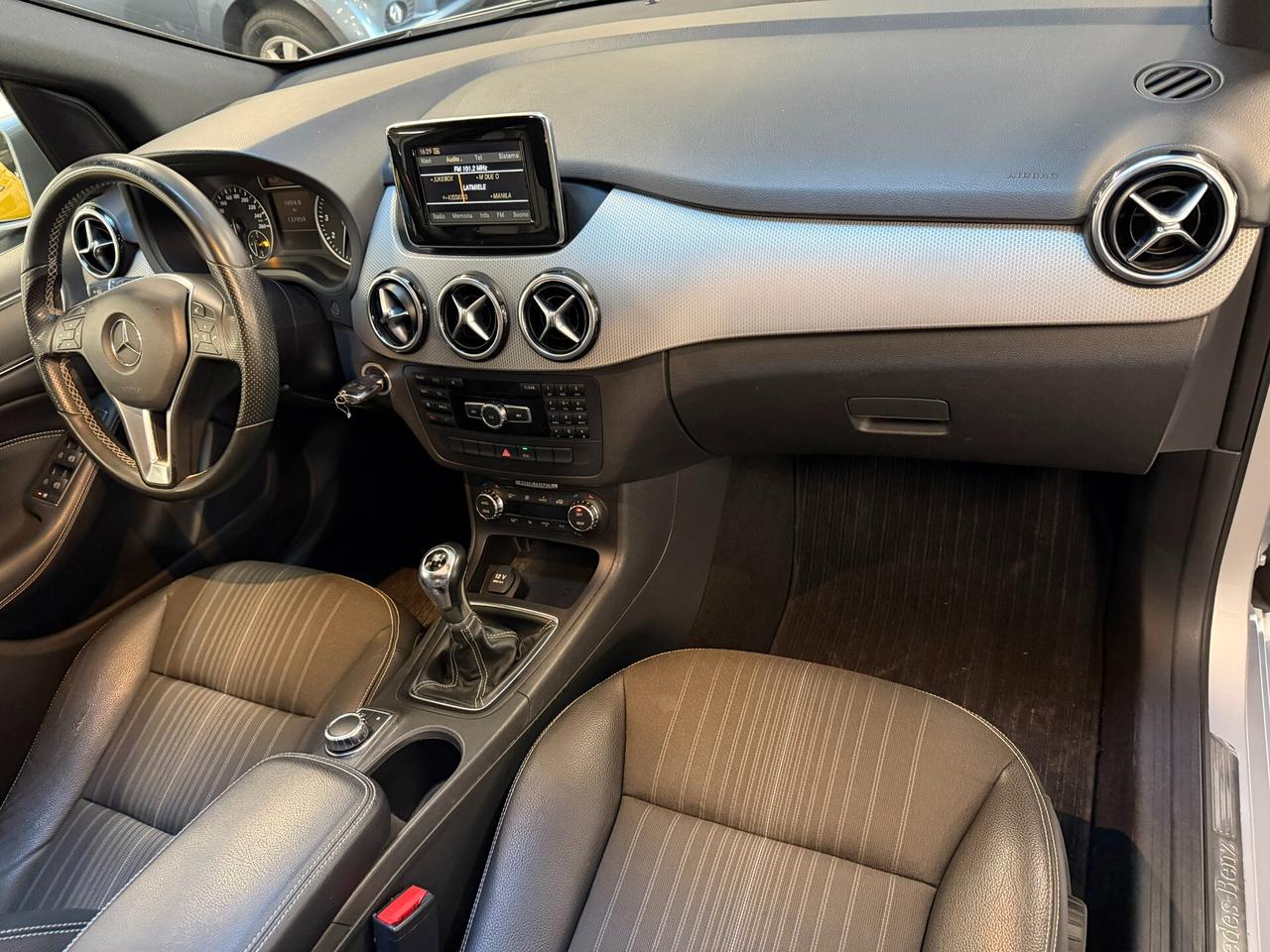 Mercedes-benz B 200 TETTO APRIBILE !