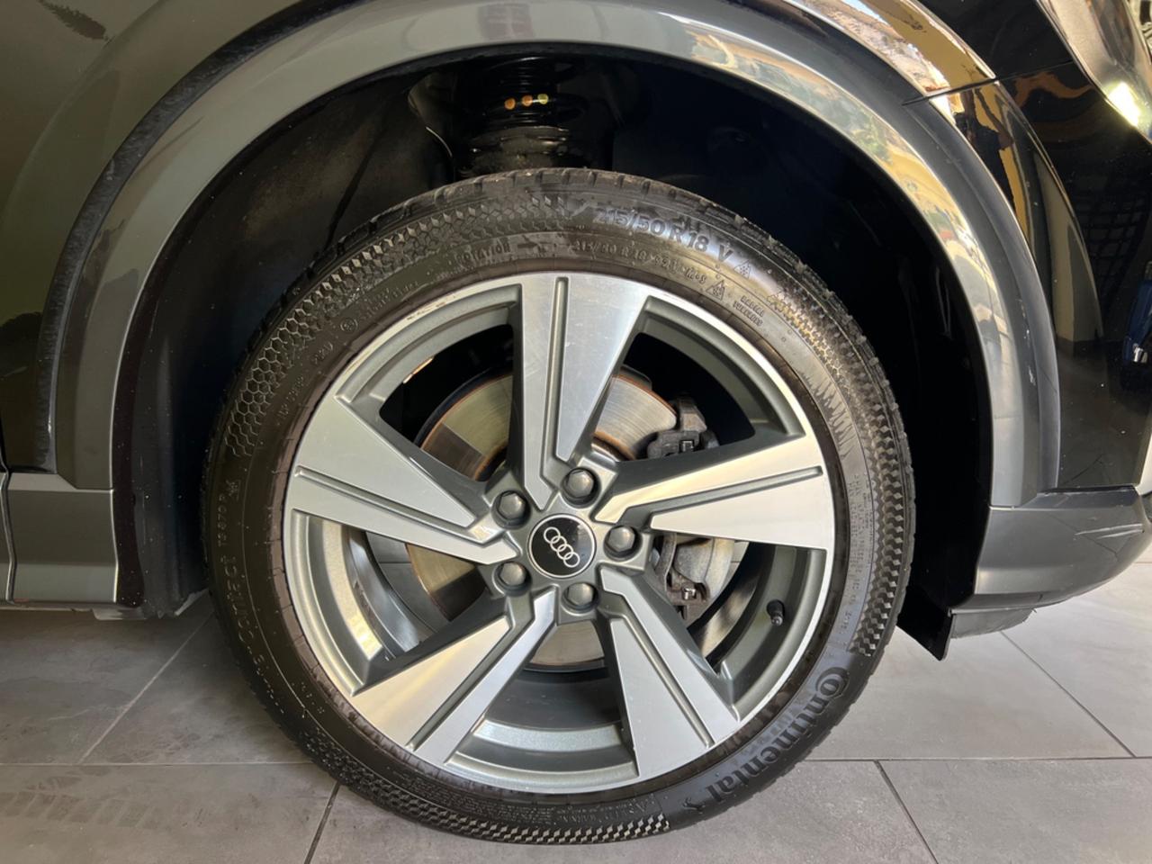 Audi Q2 35 TDI quattro S tronic Admired