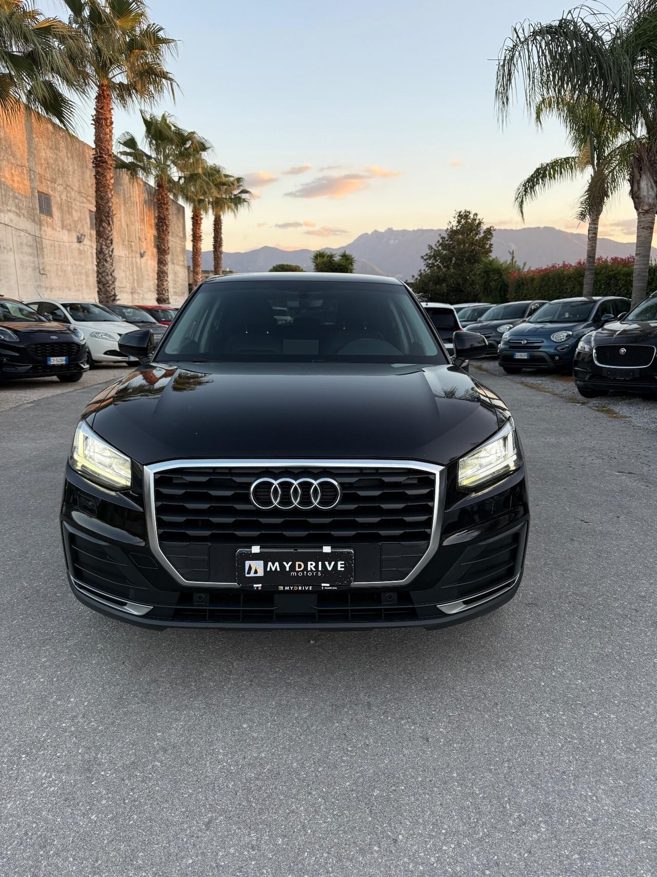 Audi Q2 30 TDI S tronic Business Design