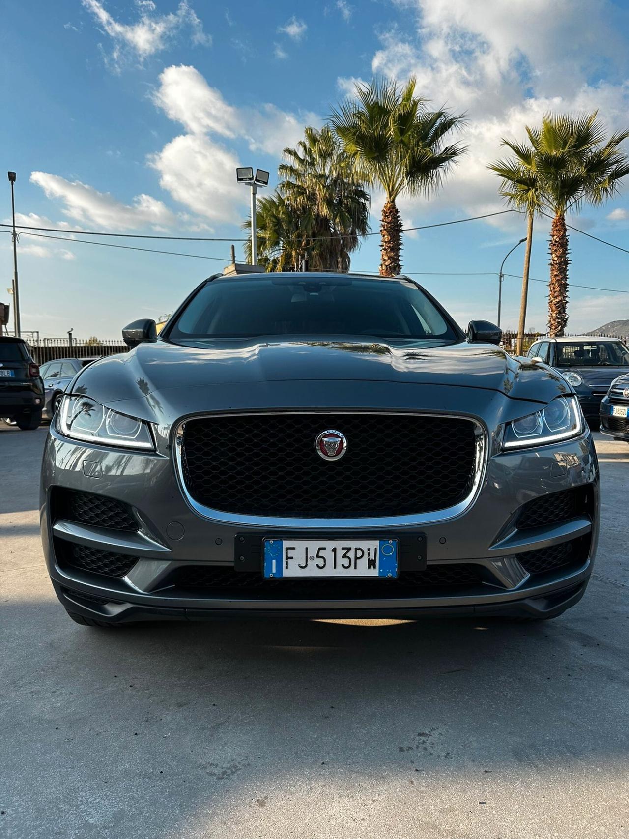 Jaguar F-Pace 2.0 D 180 CV AWD Portfolio