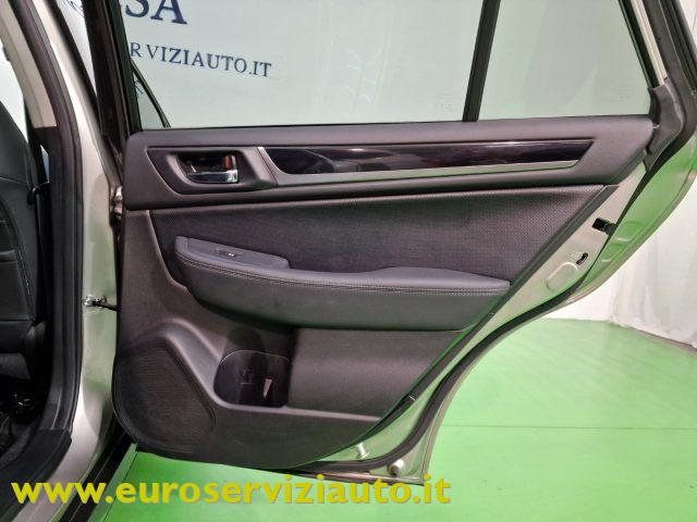 SUBARU OUTBACK 2.0d-S Lineartronic Unlimited