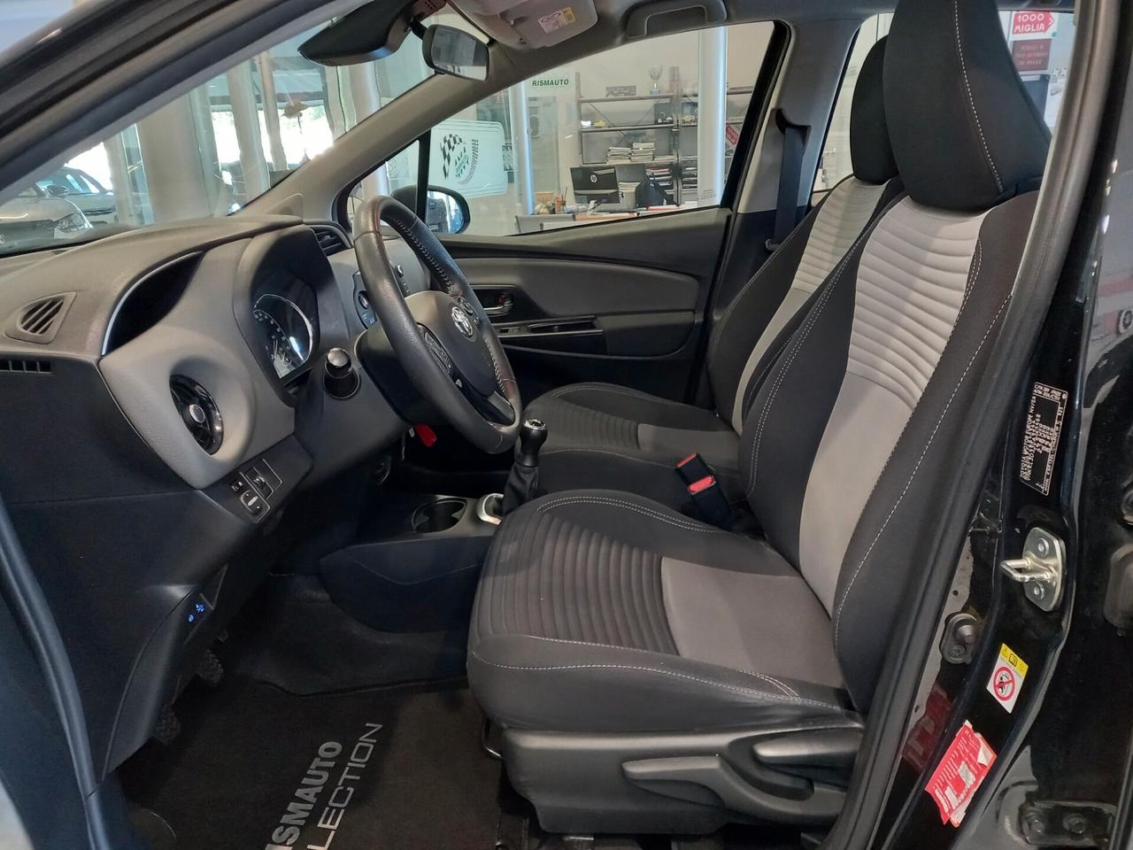 Toyota Yaris 1.0 72 CV 5 porte Lounge