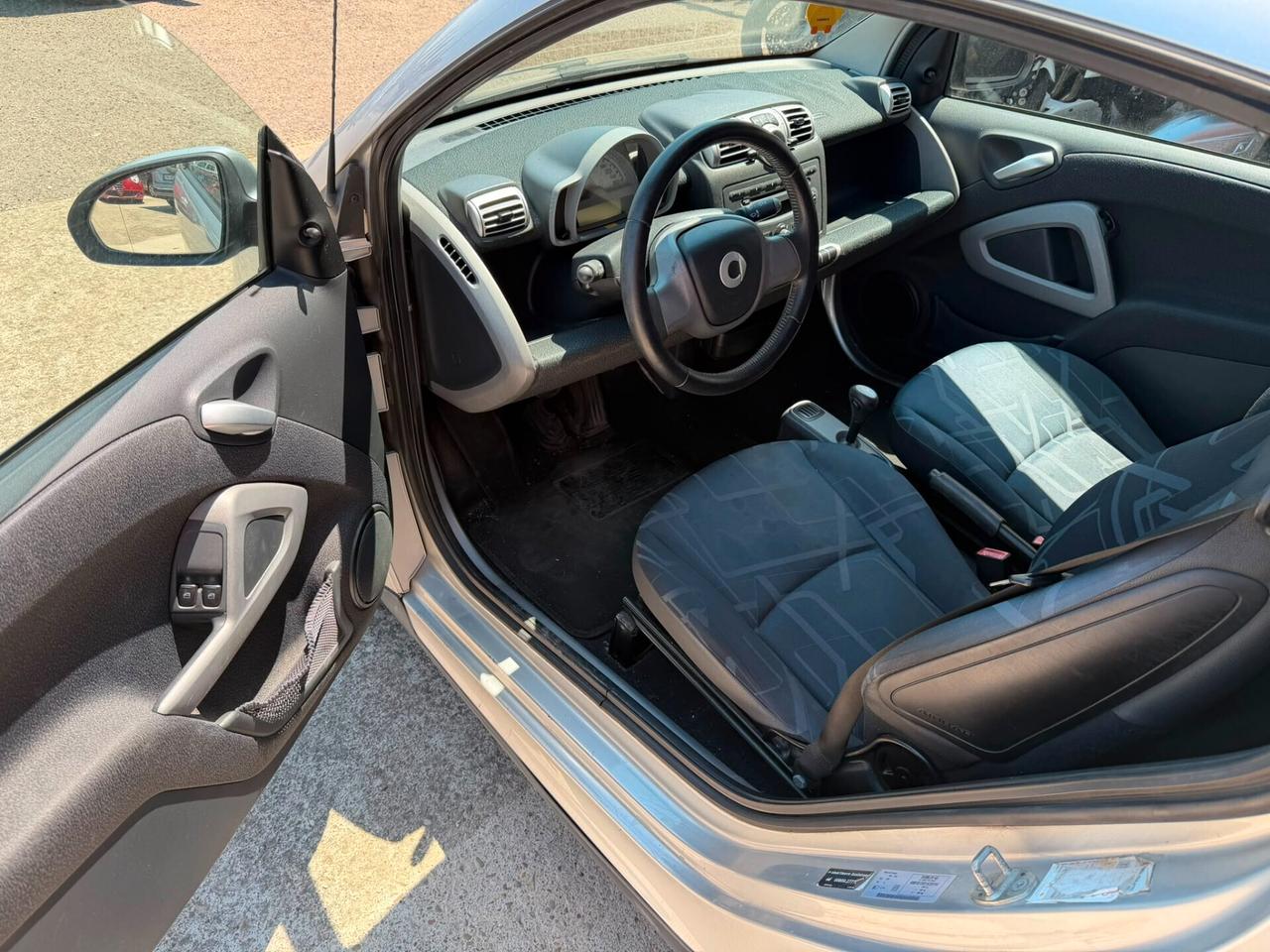 Smart ForTwo 2009 800 CDI 138000km!!!