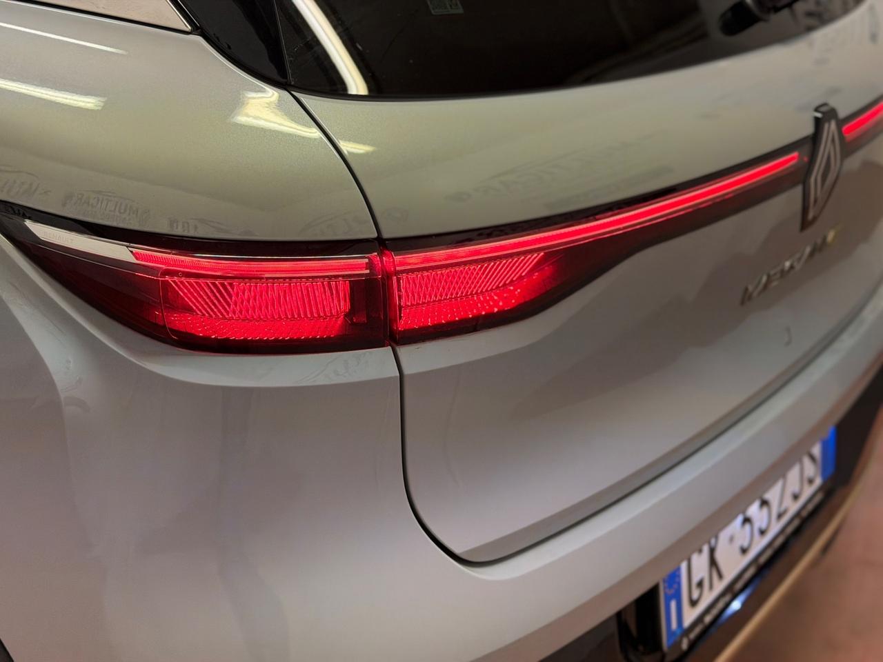 Renault Megane E-Tech Electric EV60 220 CV Optimum Charge Iconic