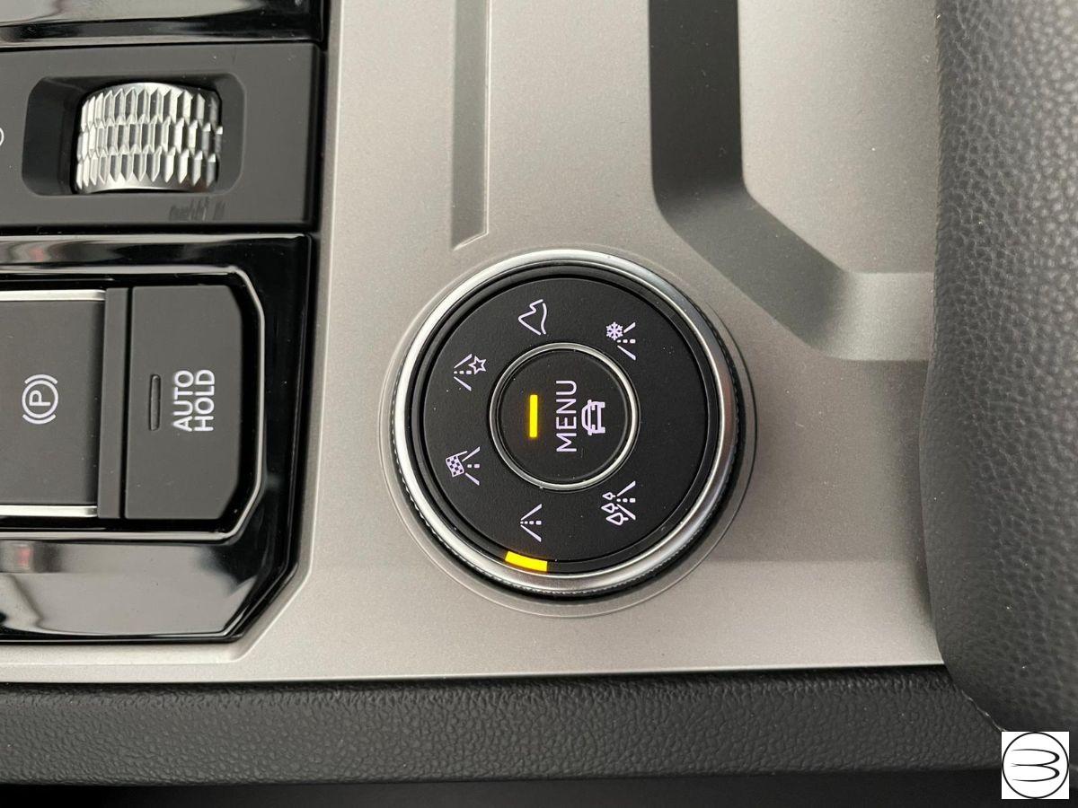 VOLKSWAGEN - Touareg - 3.0 TDI Advanced