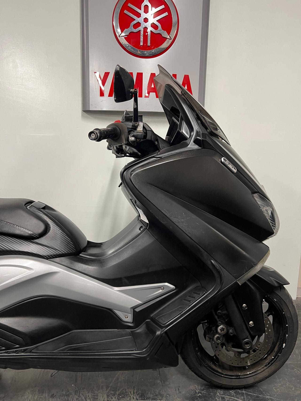 Yamaha TMAX 530