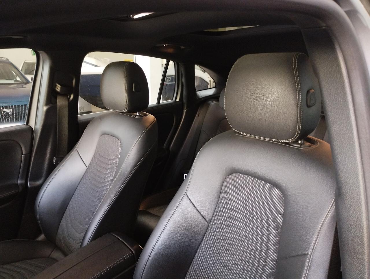 Mercedes-benz GLA 200 d Automatic 4Matic Sport Plus