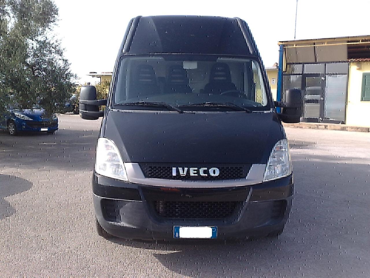 Iveco Daily 35s13 Autoveicolo uso speciale Officina Mobile con Rampa Posteriore