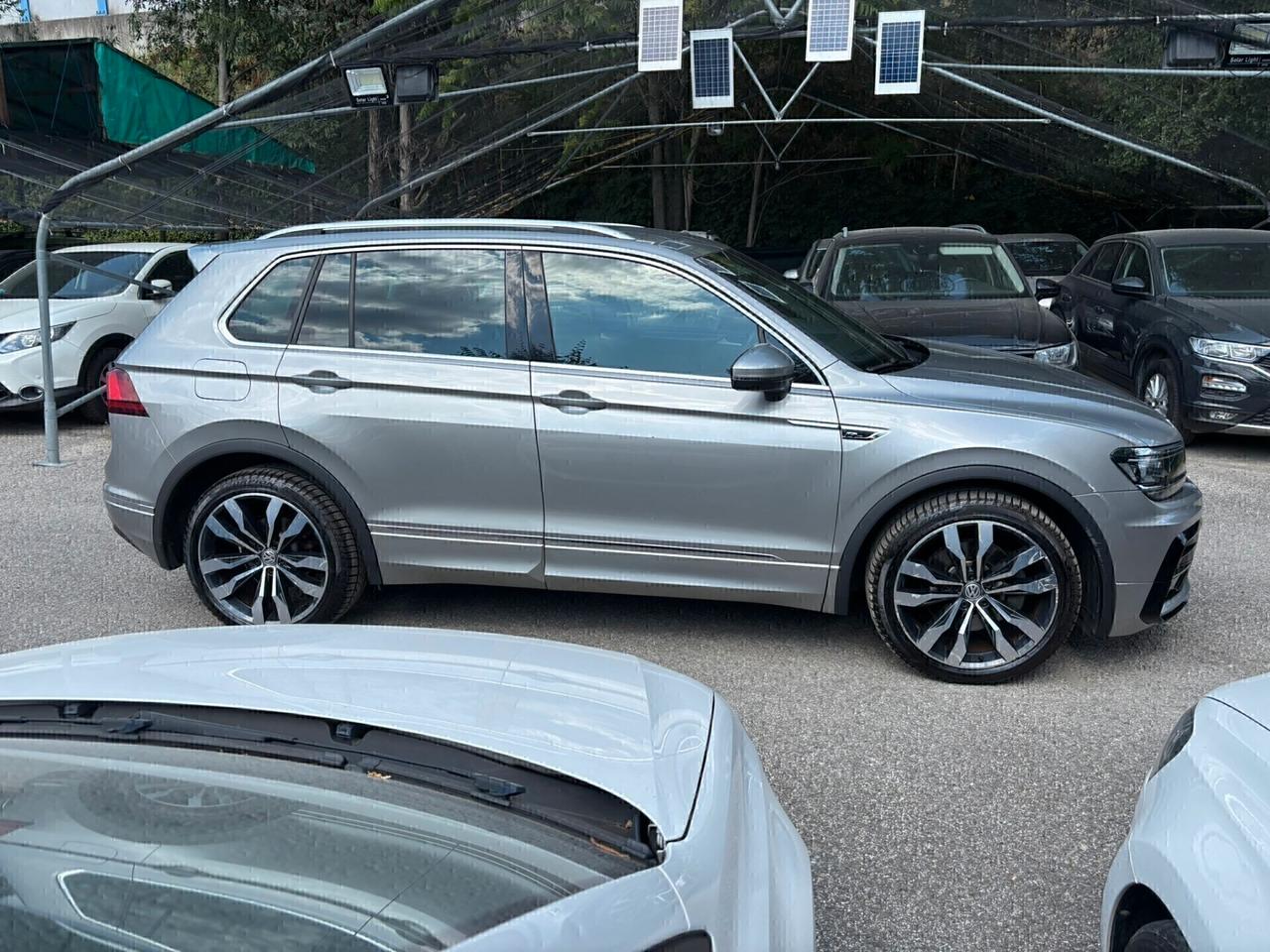 Volkswagen Tiguan 2.0 TDI 190cv DSG 4Motion R-line